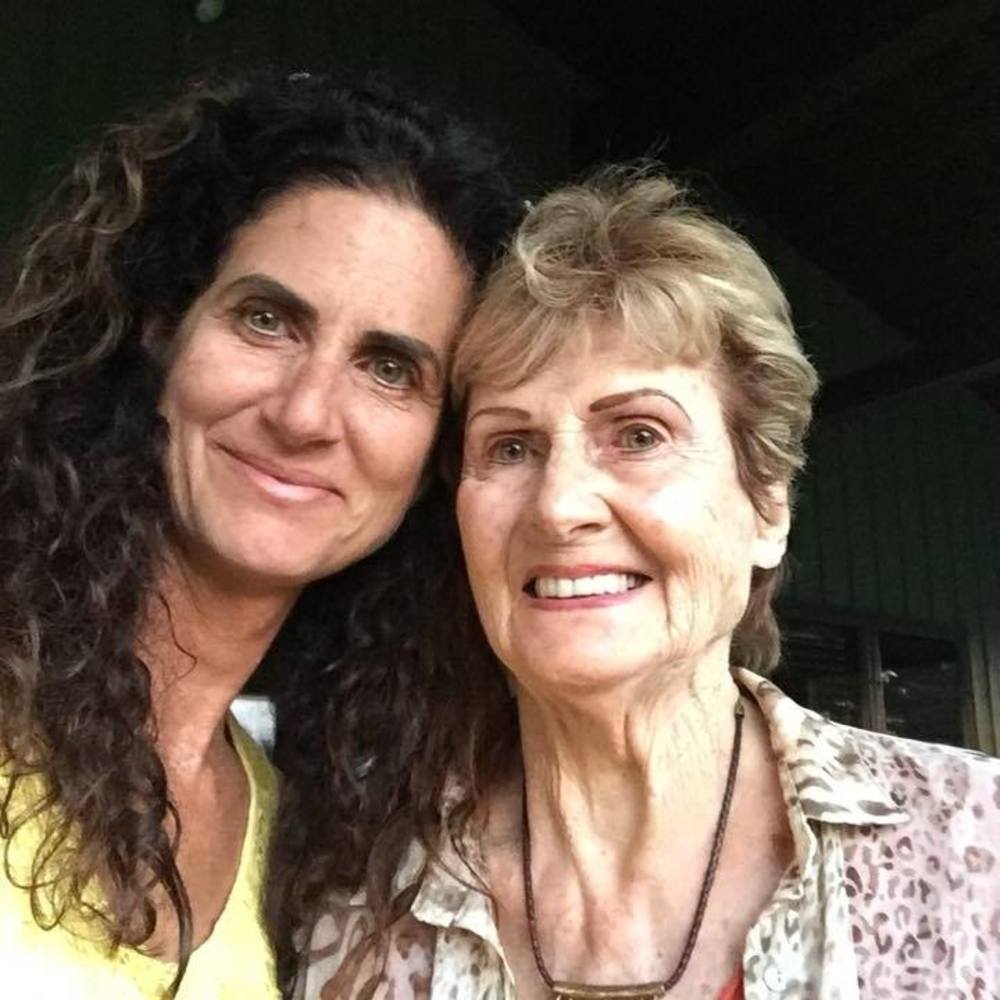 Meet your Posher, Lorrie